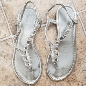 Montego bay sandals Size 5.5 silver diamond flats